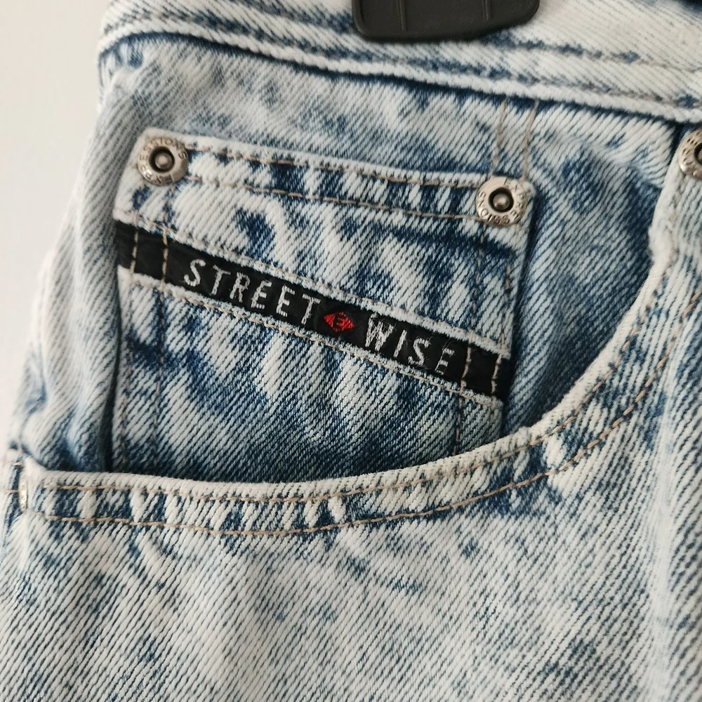 Street Wise By Expressions Acid Wash Jean Shorts Sz 31
